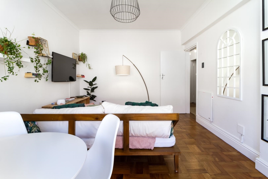 1 Bedroom Property for Sale in Sea Point Western Cape